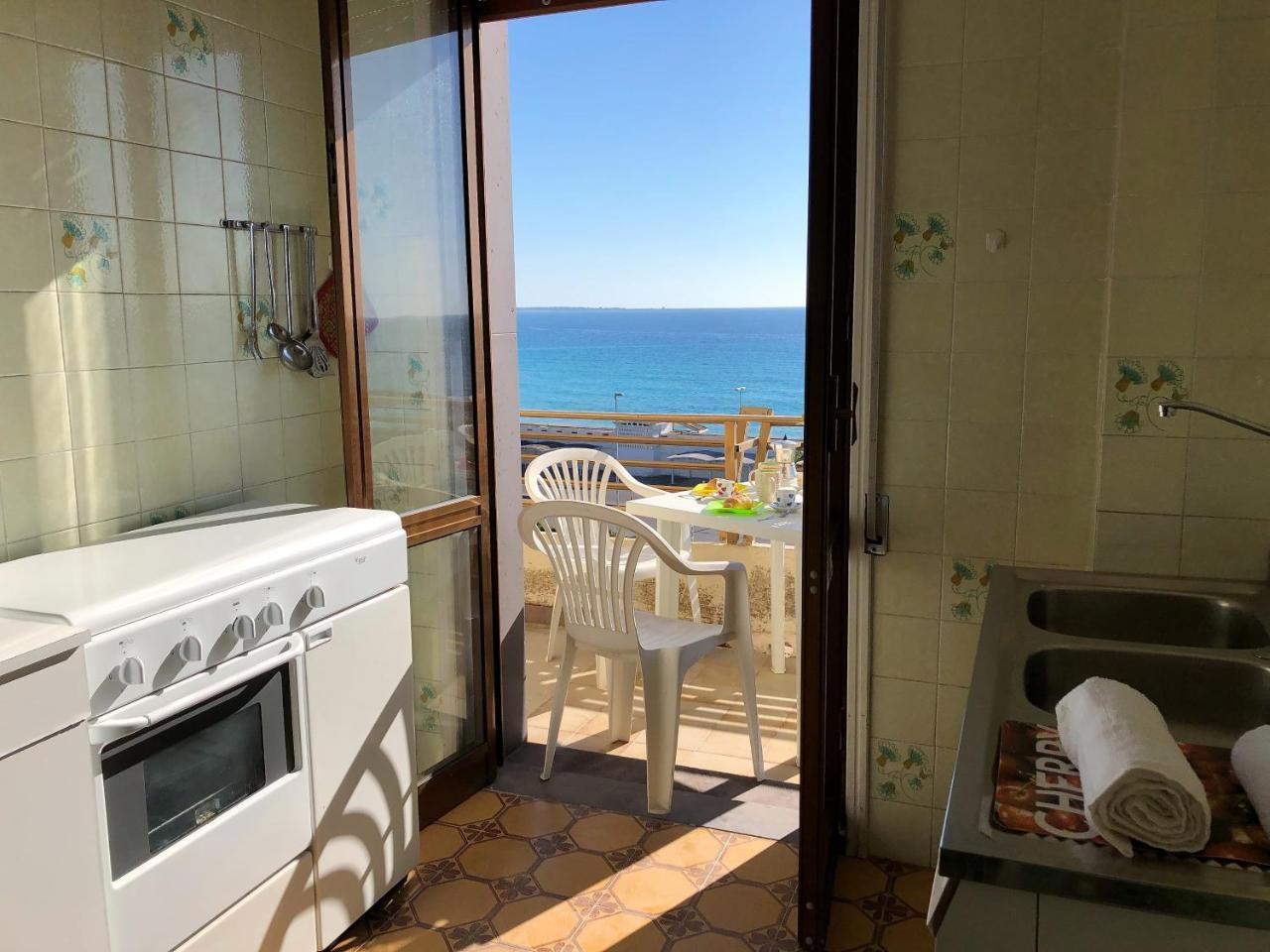 Accomodation Sul Mare Villa Gallipoli Bagian luar foto